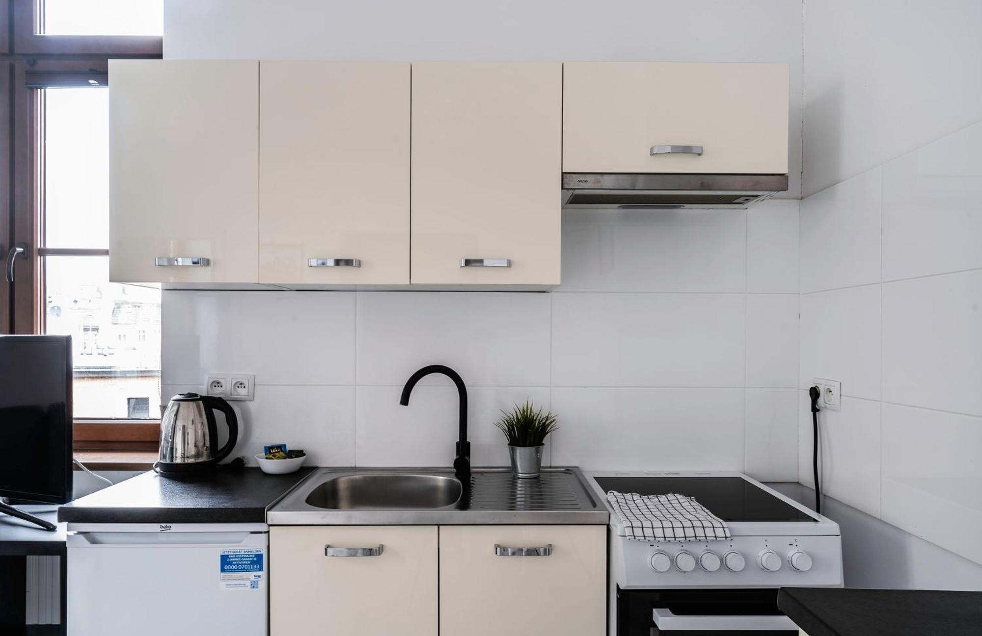 Apartament Z Osobna Sypialnia W Pieknej Kamienicy W Centrum วรอตซวาฟ ภายนอก รูปภาพ